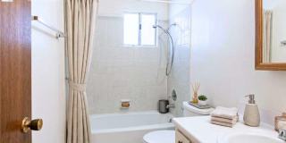 5901 East Fairmount Street Gallery 5