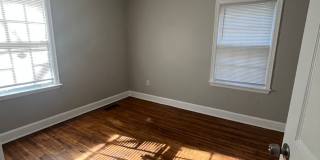 Newly Renovated House on a quiet Street Gallery 8