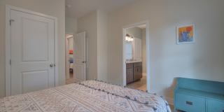Brand New Townhouse Community in Blacksburg! - FURNISHED Gallery 11