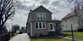 211 Roe Avenue Gallery 1