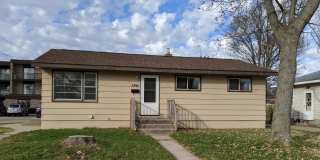 1741 Roberts St, 3 bedroom house with basement Gallery 1