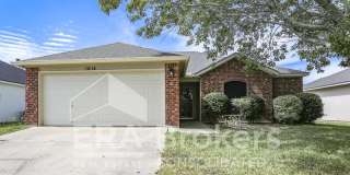 1614 Twisted Oak Dr Gallery 1