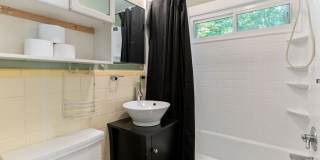 Spacious Mid Century Modern Arlington Home | Prime Location Near Clarendon & Metro Gallery 23