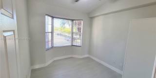 755 SW 148th Ave Gallery 7