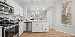 Heritage at Lakeside Gallery 5