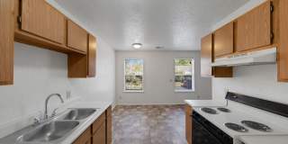 Emerald Edge Apartments - Affordable Housing Gallery 11