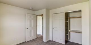 Riverbend Apartment Homes Gallery 12