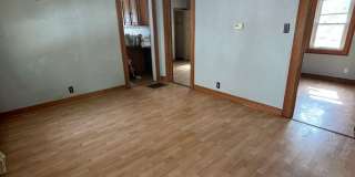 2 bedroom, 1 bathroom home Gallery 9