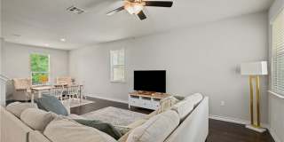 Newly Constructed, 4 BR / 3 BA Home - 2 Car Garage - Pool - Close to Mueller Gallery 12