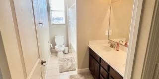 Elegant and Spacious Home with Pool & Park Views in Prime Roseville Location! Gallery 17