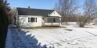 Remodeled 3 Bed/1 Bath Ranch in Burton Gallery 1