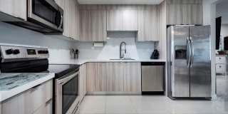 5224 NE 1st Ave Gallery 8