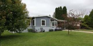 Updated 3 Bed Home with Vaulted Ceilings, Solar Panels & Large Corner Lot! Gallery 16