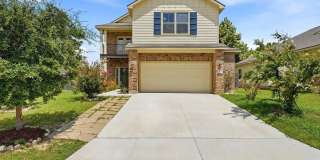 Spacious 5BR House in San Antonio Spacious 5BR House in San Antonio Gallery 1