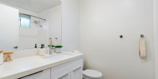 Pruneyard West Gallery 14