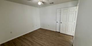 9125 Laird Street Gallery 9