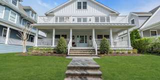 112 Sylvania Avenue Gallery 4