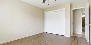 616 S Irwin Street Gallery 19