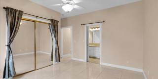 Beautiful Summerlin home in a gated community. Gallery 20