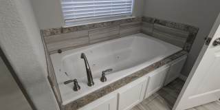 4360 West Wales Drive Gallery 23