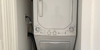 Nice 3 bed in Brookline Gallery 17