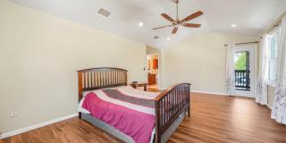 405 Burnet Place Gallery 19