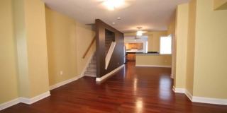 219 HERMITAGE Street Gallery 4