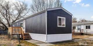 215 Dawn Dr. Gallery 1