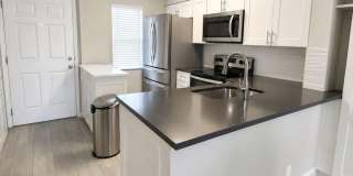 2106 S Cypress Bend Drive Gallery 10