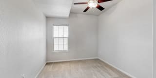 Alexis at Perry Pointe Gallery 81