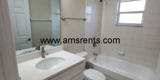 Spacious 3-bedroom 2 baths in Poinciana Gallery 34