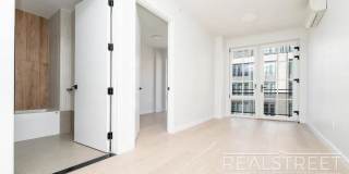 37-25 32nd Street Gallery 7