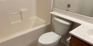 Cozy Town Home For Rent Gallery 22