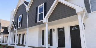 724 Due West Avenue North 724 Due West Avenue North Gallery 1