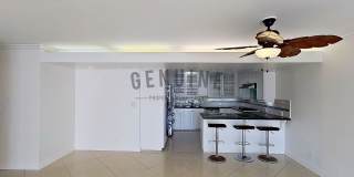 2Bd 2Ba Spacious Newport Bay Front Condo Gallery 1