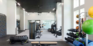 Modera Washington Gallery 17