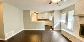 Updated Home in Broken Arrow-  No Carpets! Gallery 1