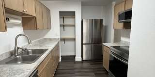 3501 North Brocton Avenue - 2 Gallery 1