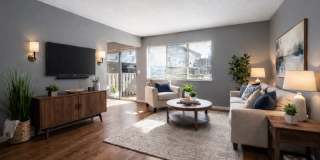 403 W 87th Pl Gallery 1