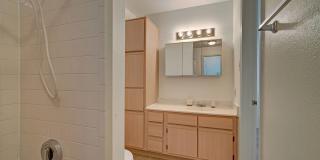 St. James Place Gallery 9