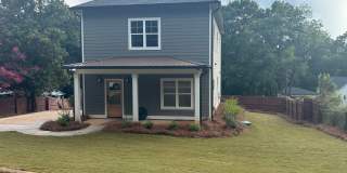 4 Bedroom New Construction, 1 mile from Campus and Downtown Gallery 1