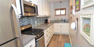 Charming Studio Guest house: Furnished Vacation Rental Gallery 7