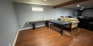 5 bedroom home with attached 3 car garage in Winchester Gallery 52