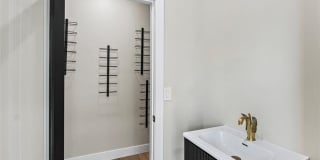3912 4th Street Gallery 36