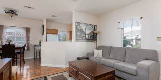 Fully furnished luxury 3br townhome with garage in gated Summerlin community Gallery 8