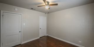 207 BRADFORD AVE Gallery 13