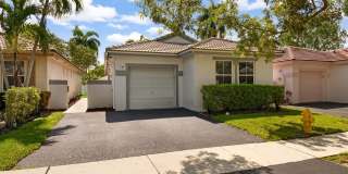 200 NW 75 Ter Gallery 1