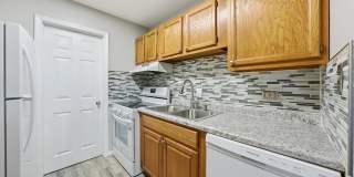 10308 Circle Dr Gallery 12