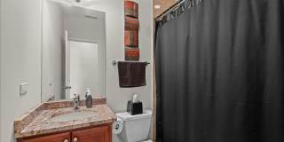 3741 N. Milwaukee Avenue Gallery 6