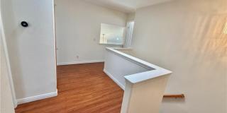 201 N Lincoln Gallery 12